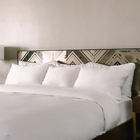 The V Powered By Sonder Hotel Palm Springs Ngoại thất bức ảnh
