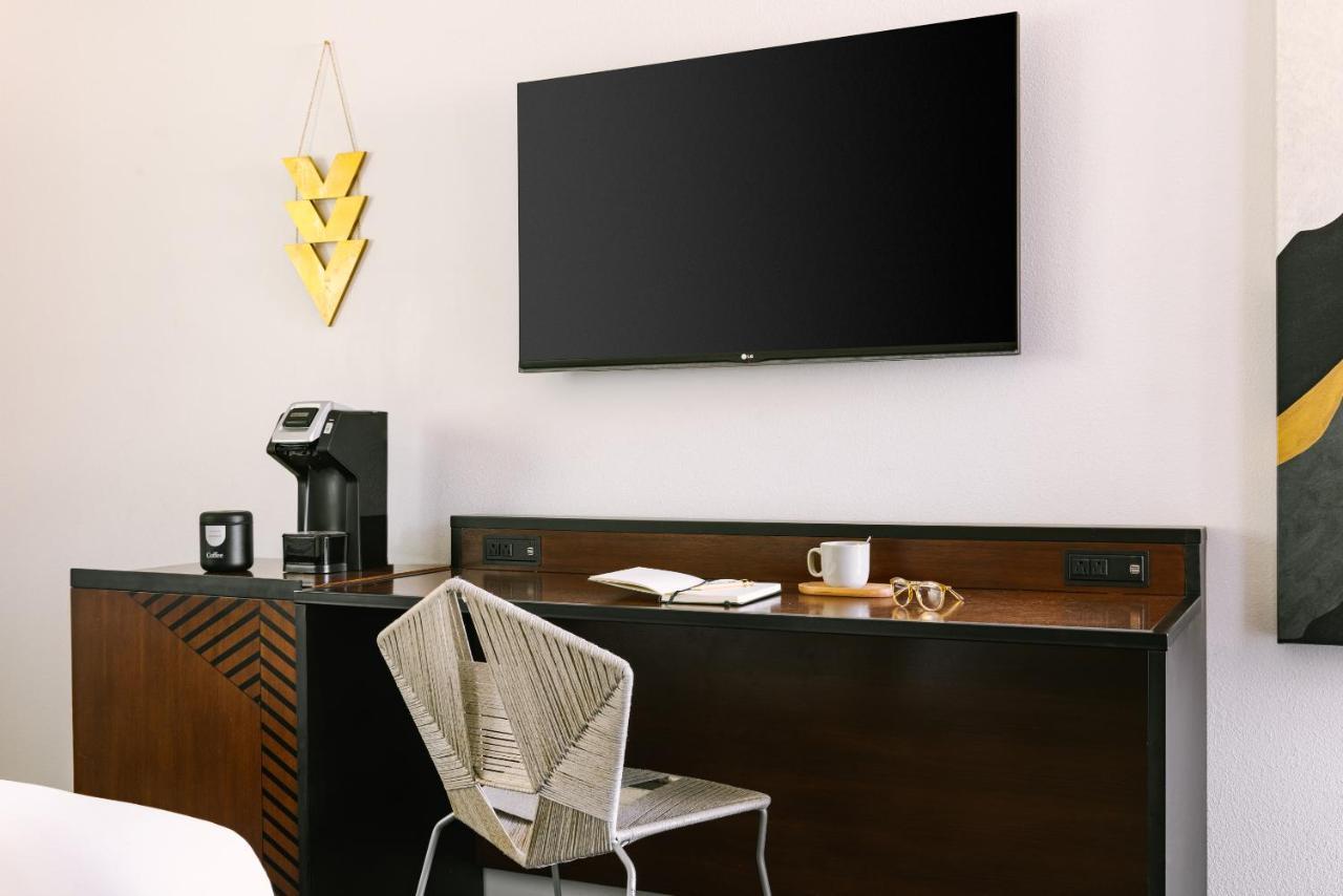 The V Powered By Sonder Hotel Palm Springs Ngoại thất bức ảnh